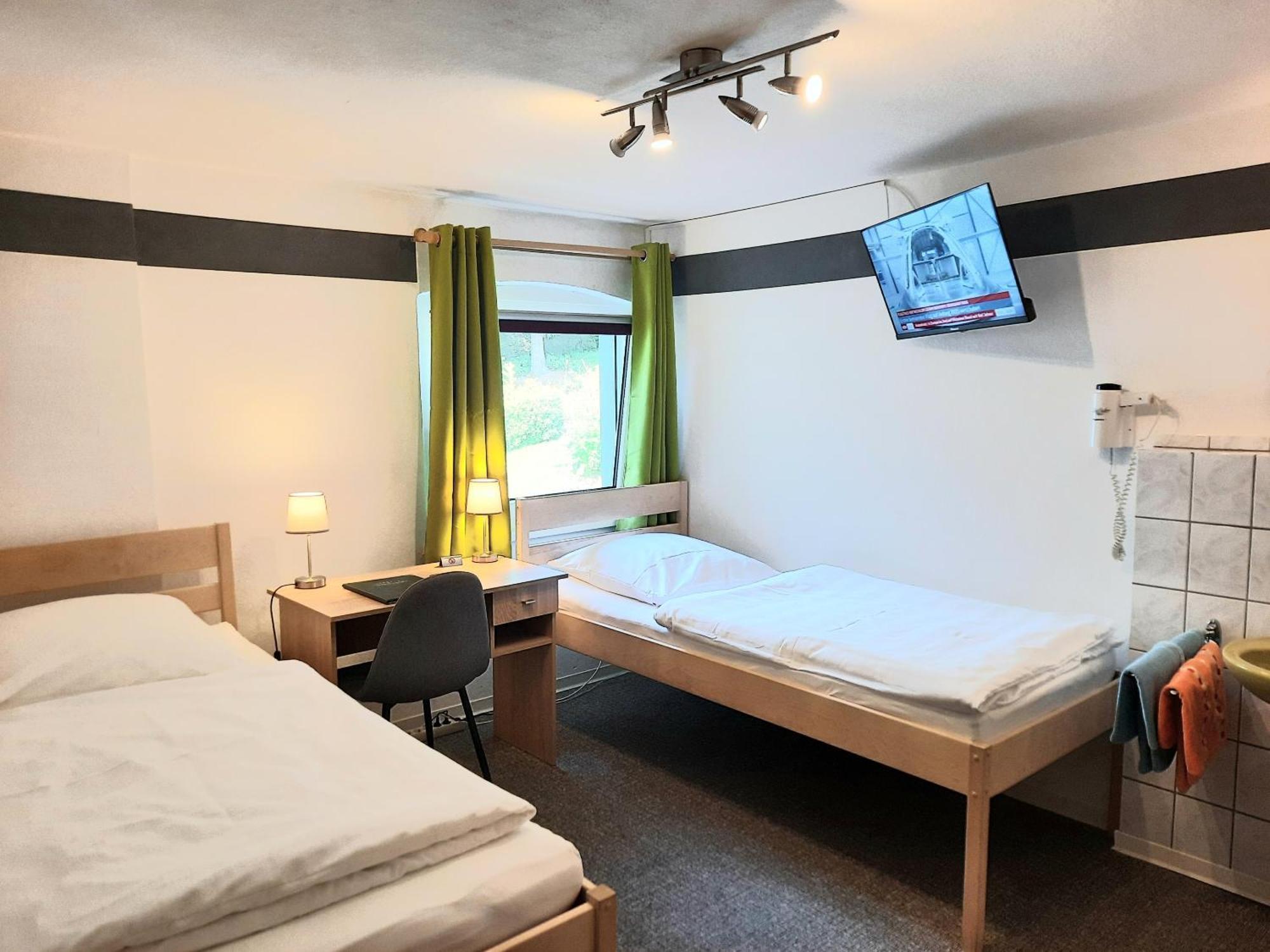 Landgasthof Gruener Baum Regnitzlosau Room photo